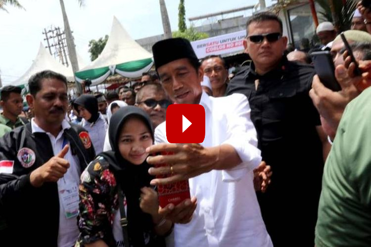 Ajakan Jokowi Gunakan Baju Putih