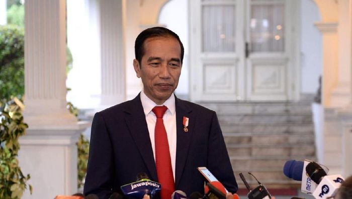 MUI Minta Jokowi Berkantor di Papua