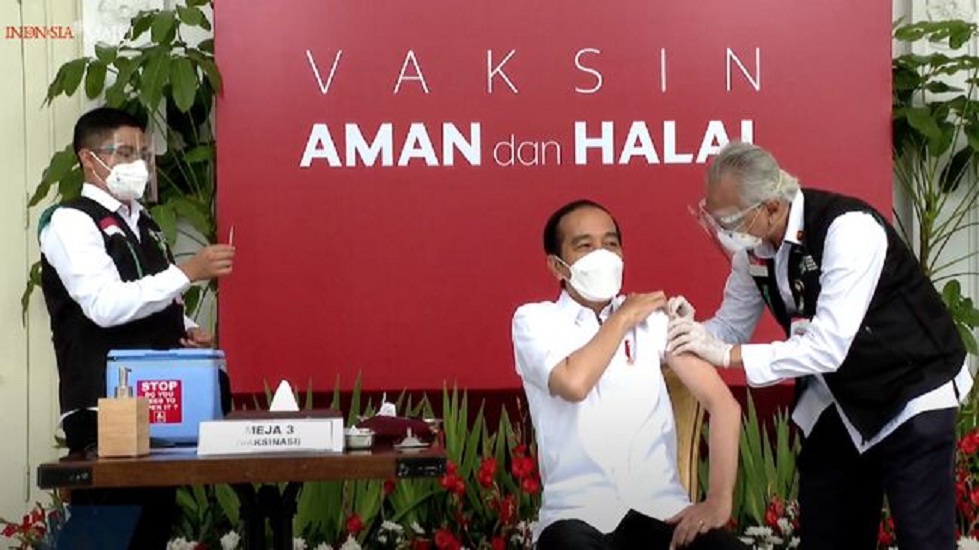 Vaksinasi Presiden Jokowi