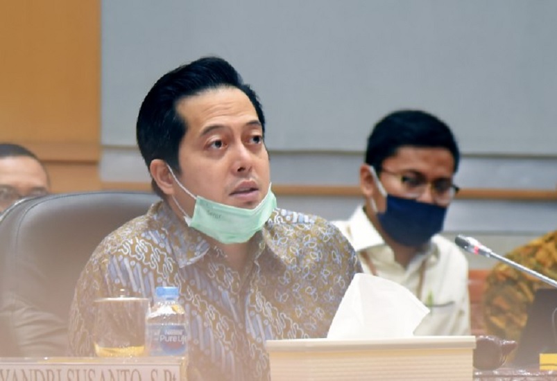 Korupsi Bansos MAKI Gugat KPK Periksa PDIP Ihsan Yunus