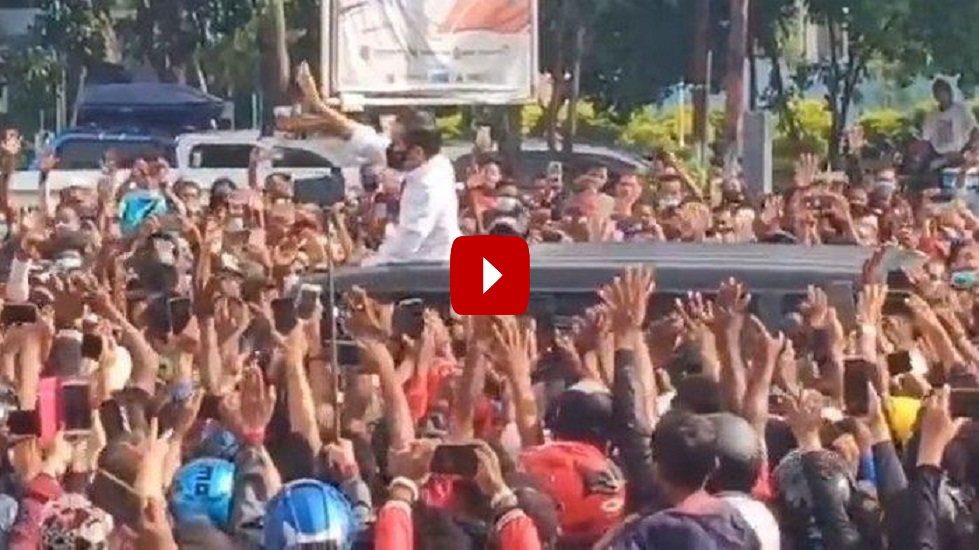 Prokes Jokowi ke Maumere NTT