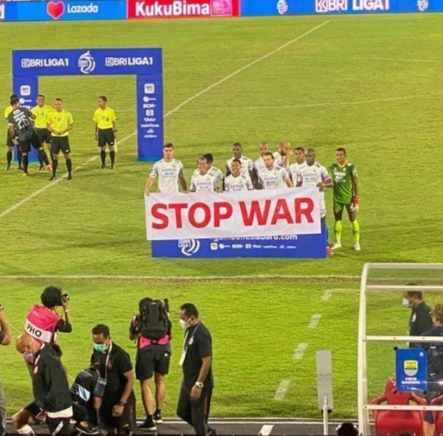 Ogah Bentangkan Spanduk 'Stop War', Borneo FC Ajak Dunia Melihat Palestina